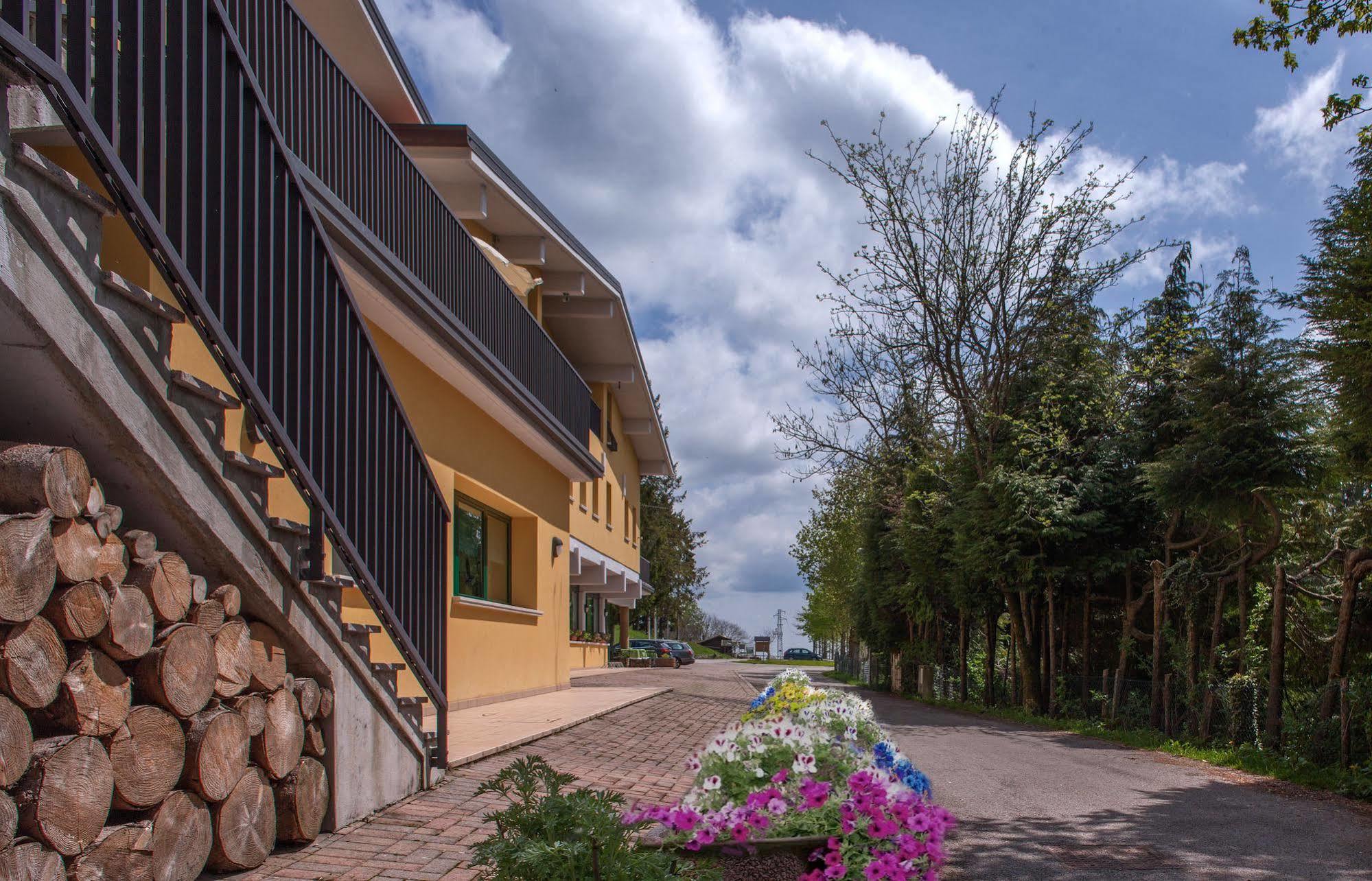 Residence Miravalle & Stella Alpina Valdobbiadene Extérieur photo
